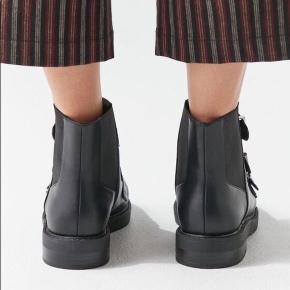 Urban Outfitters Zoe triple black strappy boots - Picture 3 of 4